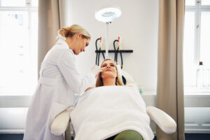 shutterstock 720957604 - Team Dermatology