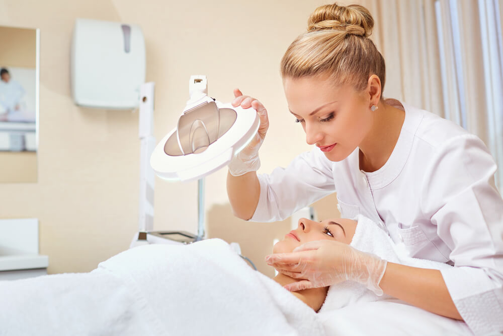 Skin Tightening procedure expert